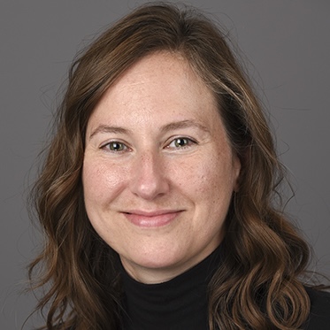 Elizabeth Potchanant smiles in her headshot.