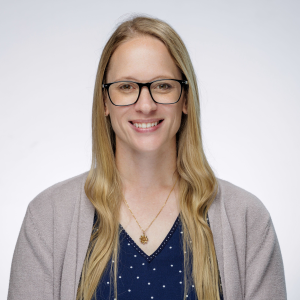Dana Klatt Shaw smiles in her headshot.